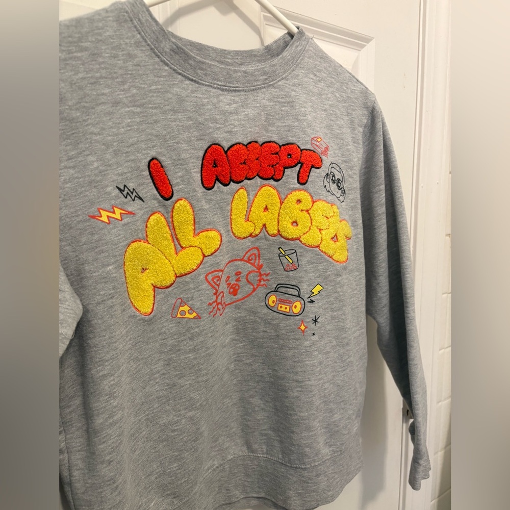 Turning Red Pixar Disney Sweatshirt - Picture 2 of 9